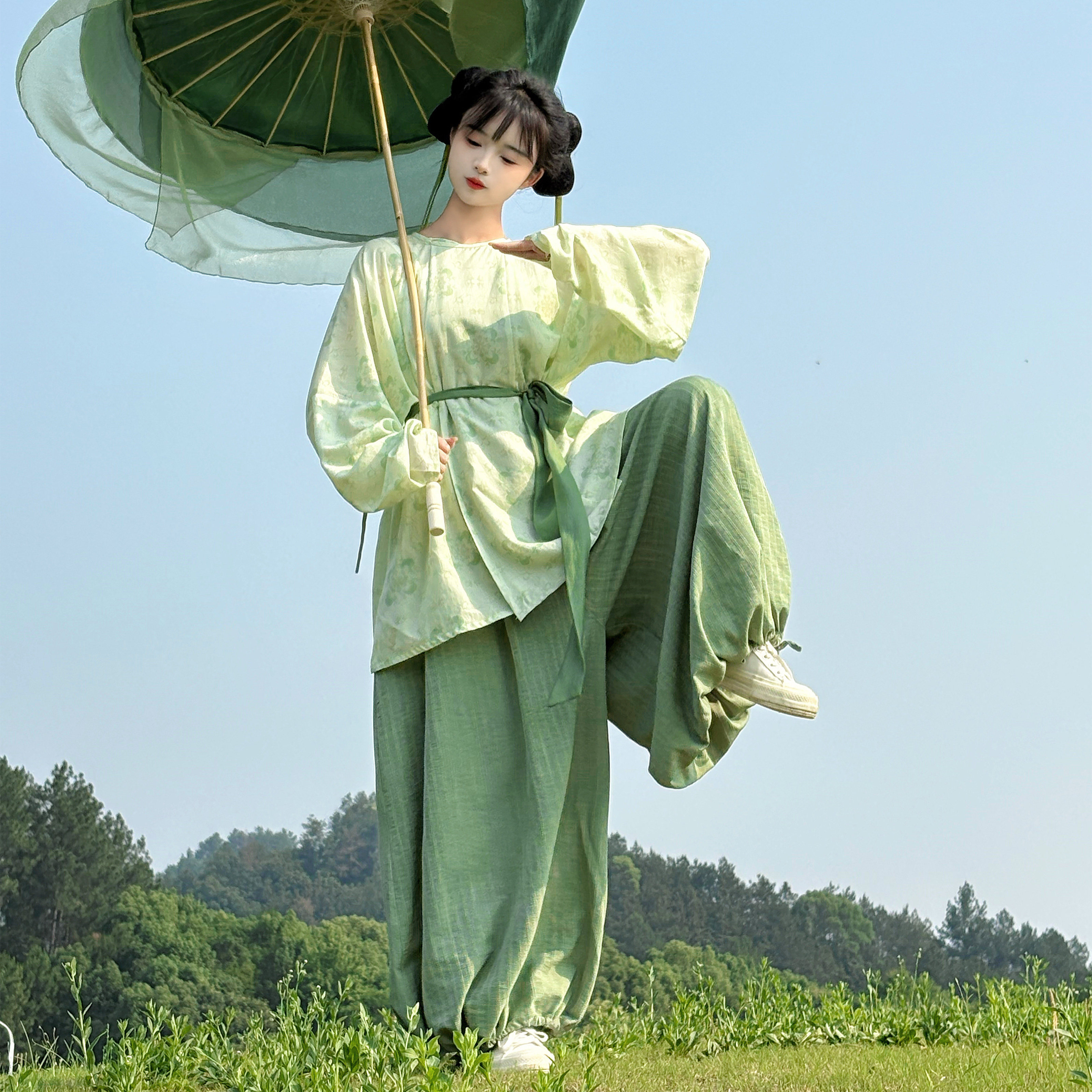 花朝记｜橄榄｜唐制汉服圆领衫灯笼裤天丝绿色印花提花日常风春夏图片
