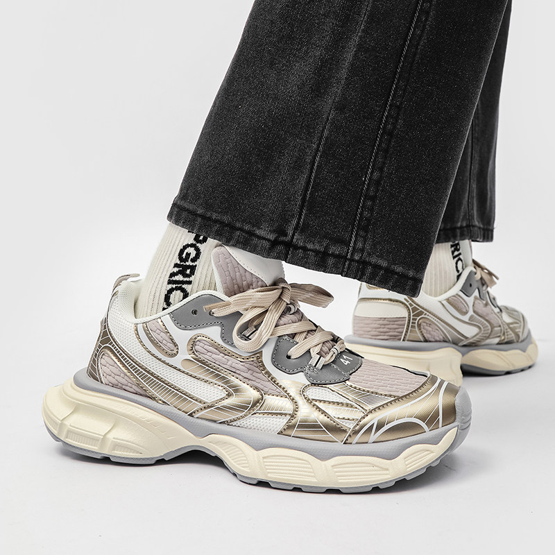 2026超火巨好看鞋子今年流行爆款小众潮牌国潮增高厚底老爹鞋男女