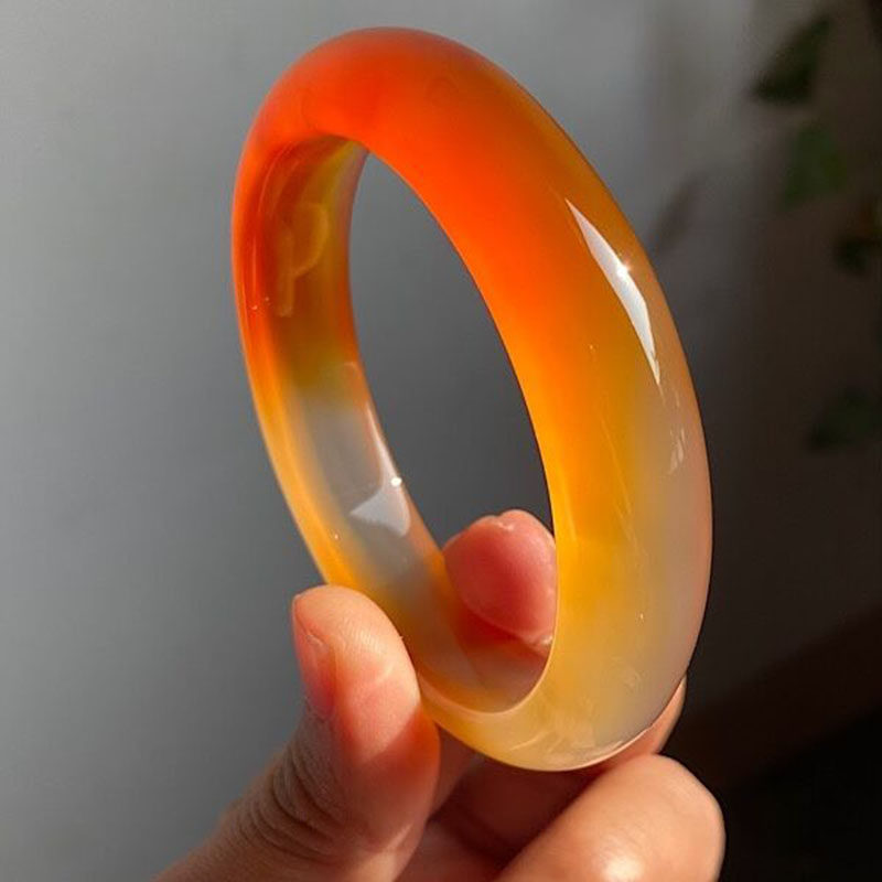 正品翡翠绿满堂红玉髓手镯冰种粉紫玉镯年轻妈妈款礼物推荐送证书