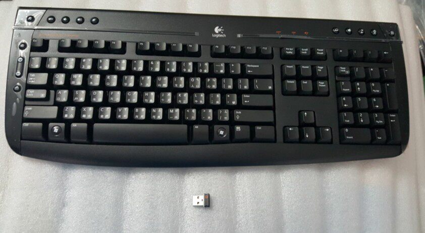 原装正品 罗技 K320无线键盘/B550键盘 +优联六通接收器 限量