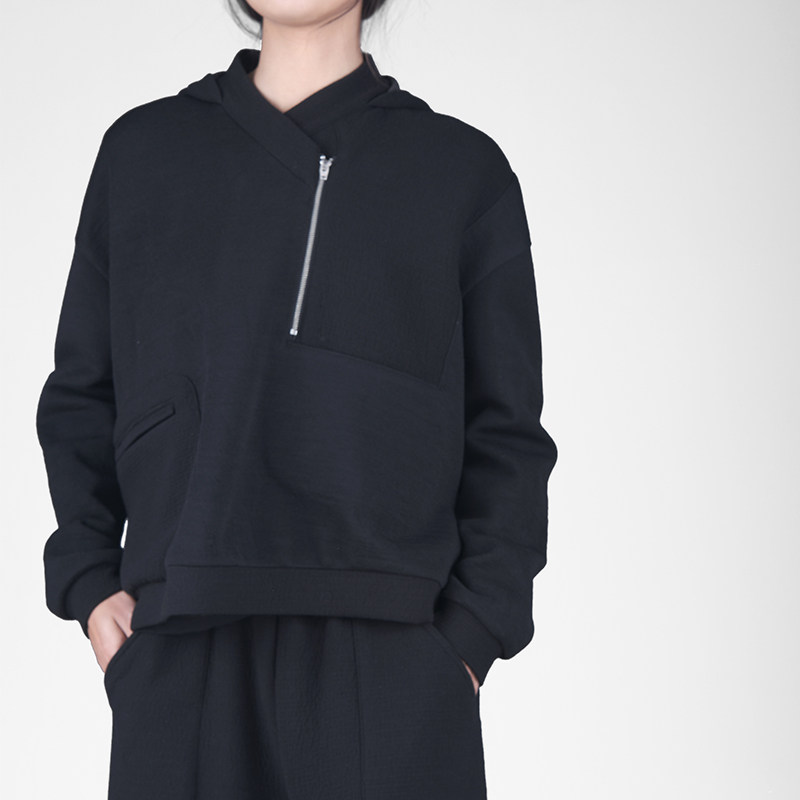 洵山设计小众高级感连帽卫衣春款黑色宽松拉链减龄洋气女士上衣薄