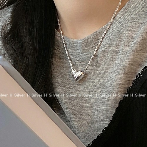 S925纯银立体车花爱心锁骨链