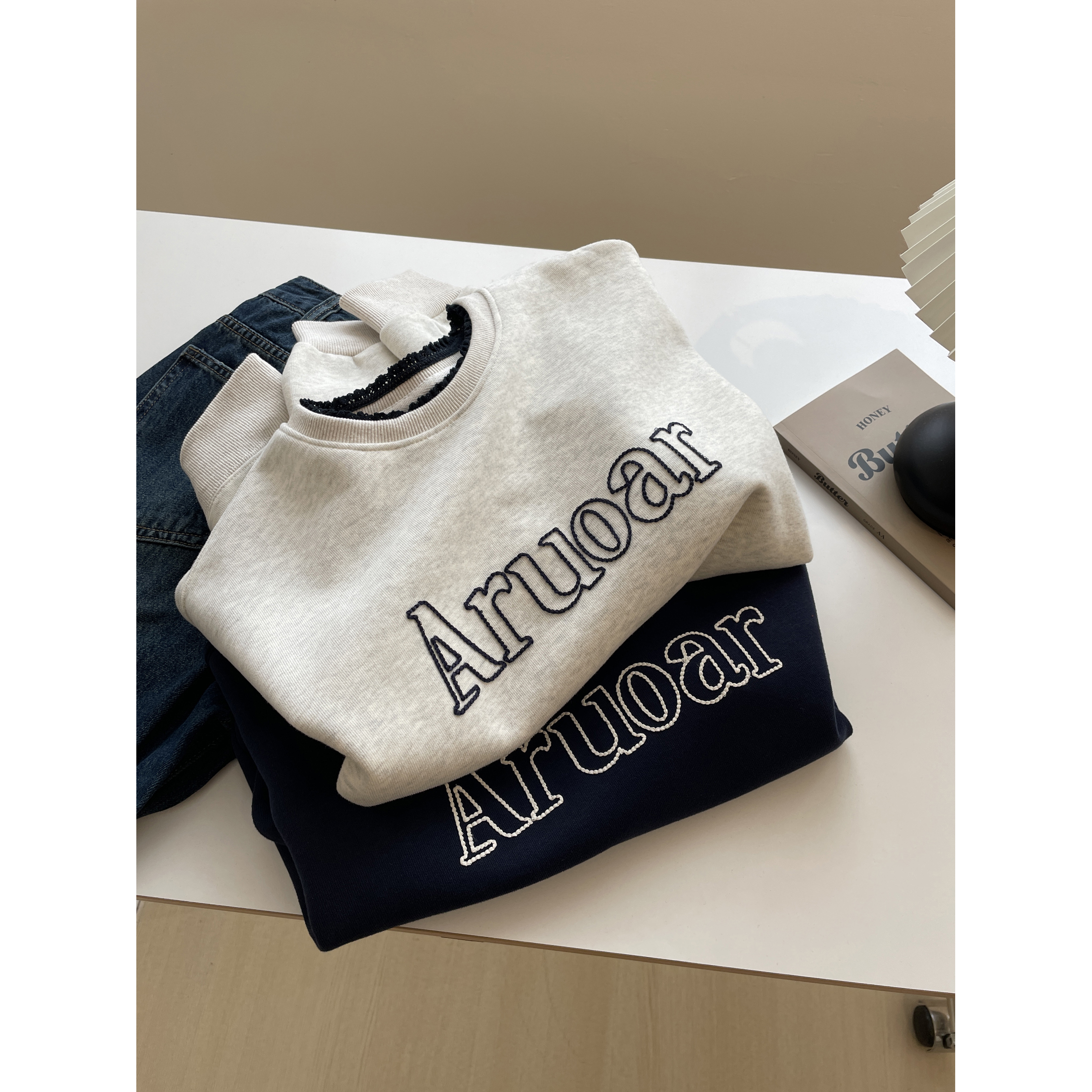 蕾丝花边拼接假二件圆领卫衣女！秋冬韩系字母印花套头衫休闲上衣