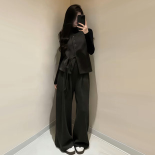 2026新款漂亮独特三件套早秋马甲打底衫女韩系chic收腰阔腿裤穿搭