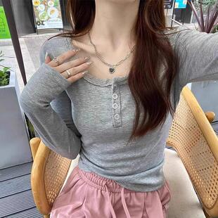 今年流行漂亮纯欲风蕾丝花边打底衫女秋冬bm风方领显瘦内搭上衣服