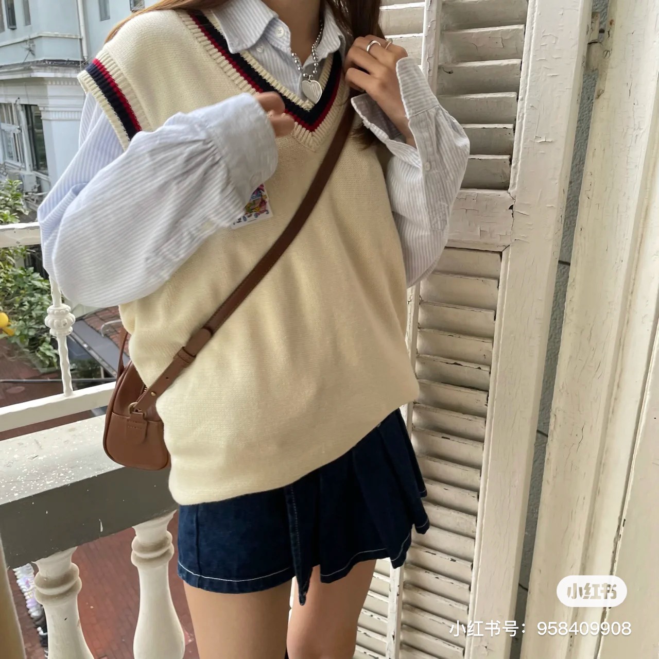 Brandy Girl官网欧阳娜娜同款美式学院bm V领针织马甲套头毛衣