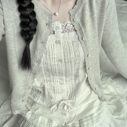 灰色花瓣薄款针织开衫