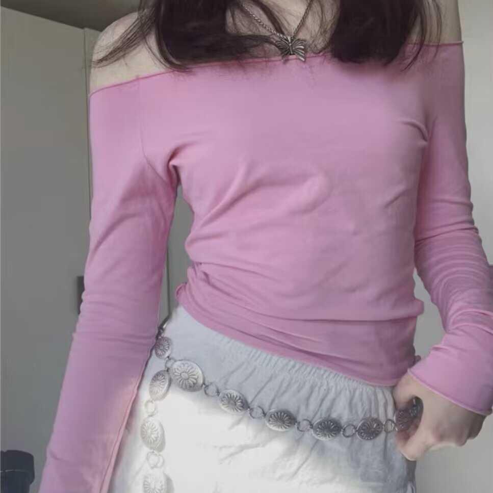 粉色锁骨一字肩长袖女