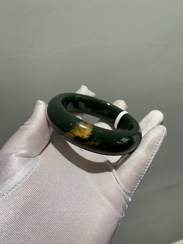 天然和田玉东北籽料厂家直销析木绿河磨玉宽板手镯89克油润细腻