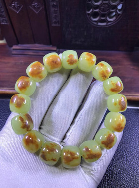 和田玉黄白老玉河磨玉粒粒带皮老形手链手串77克厂家直销东北籽料