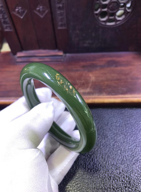 纯天然和田玉析木绿河磨玉椴树林57口圆条手镯67克结构均匀细腻