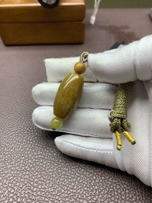 天然和田玉东北籽料岫岩玉河磨玉椴树林玉化皮玉勒子吊坠挂坠16克