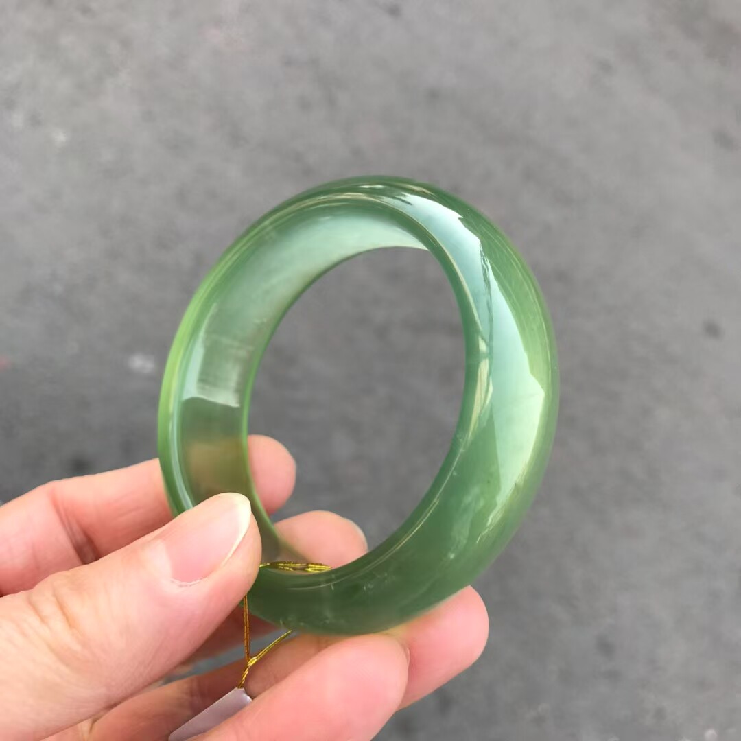 新品上架岫玉老坑180料轮胎手镯56口径19宽料子水头十足一手货源
