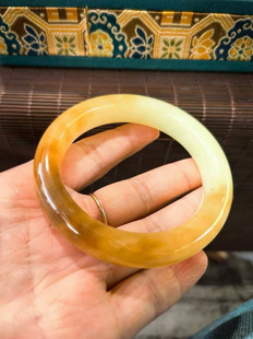 河磨玉黄白老玉手镯58口女士玉镯镯子天然皮子淘宝直播间结构均匀