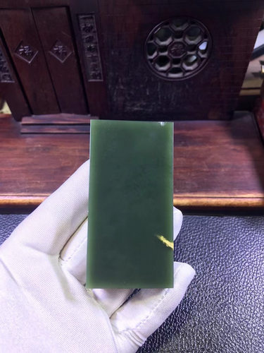 纯天然和田玉析木绿河磨玉椴树林深绿色平安无事牌吊坠挂坠110克