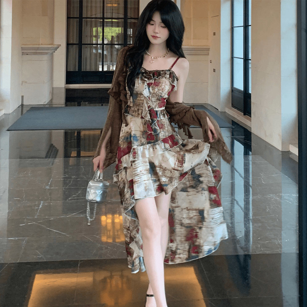 夏装穿搭一整套女大码微胖mm巨好看复古碎花连衣裙外搭开衫两件套