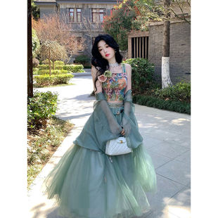 春夏显瘦显高绝美气质高级感提花吊带网纱半身裙子开衫三件套装女