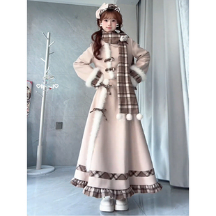 焦糖小熊 秋冬氛围感甜美格子拼接毛呢围巾外套长裙千金感三件套