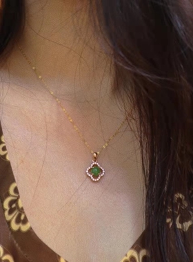 和田碧玉日常款搭配吊坠