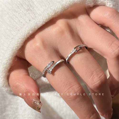 2025新款轻奢钉子贝母小众戒指