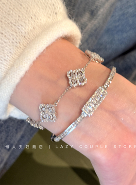 2026年爆款轻奢锆石四叶草手链