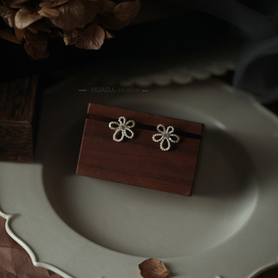 花宿手作 温柔甜美花朵珍珠闪亮韩国耳环耳钉女气质ins简约 花火