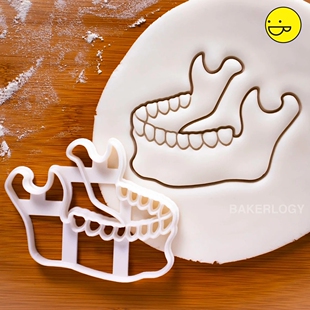 人类下颌骨花样家用翻糖工具蔓越莓卡通压模定制烘焙饼干曲奇模具