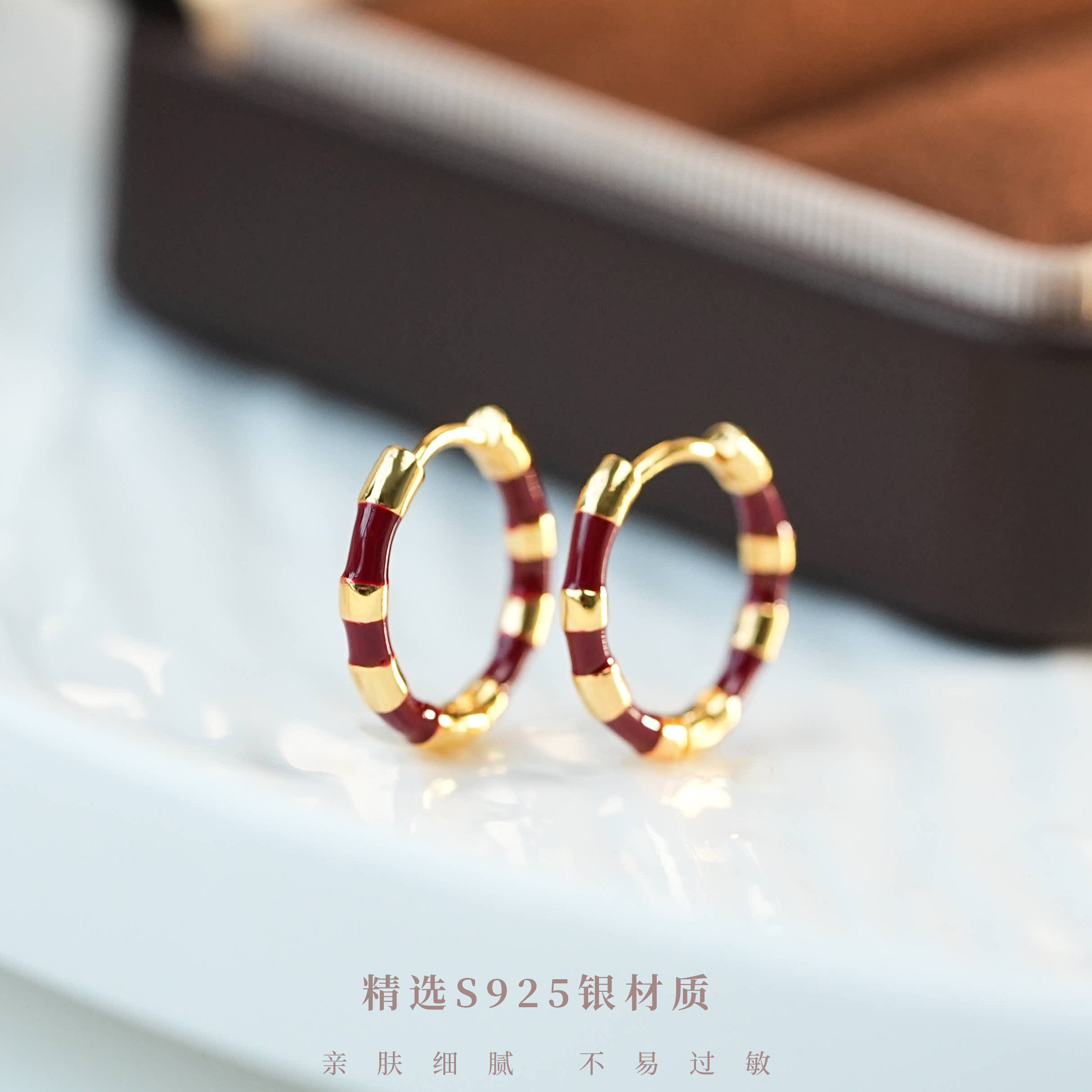 法式复古美拉德撞色耳圈独特气质百搭简约小耳扣,饰品/流行首饰/时尚饰品新,银饰耳饰,淘宝优惠券,粉丝福利购,淘宝优惠卷