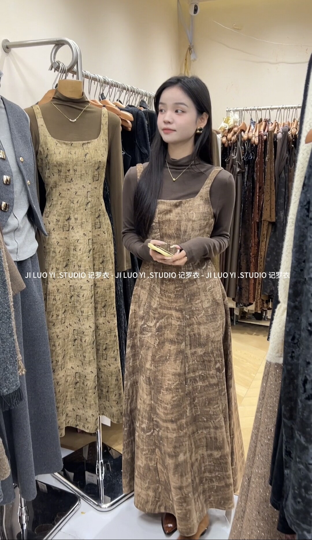 麂皮绒复古扎染印花修身背心连衣裙气质显瘦百搭长裙