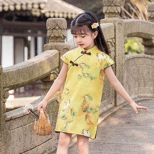 儿童旗袍表演服新款女童中国风唐装学生复古民族风格子连衣裙