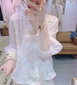 新款 拼接长袖 v领蕾丝衫 欧洲站2025夏季 女时尚 洋气百搭套头上衣潮