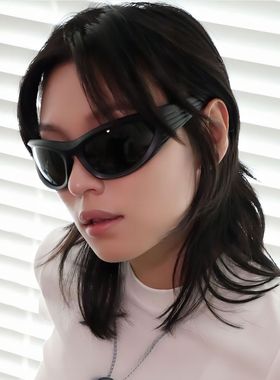 新款Y2K辣妹个性百搭太阳镜运动骑行欧美大框墨镜男女潮流in眼镜