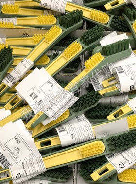 宜家国内代购 佩普里格 二合一鞋刷附刮杓 绿色/黄色305.676.09