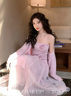 UONE-26年早春浪漫娇艳气质重工艺百褶半身裙7092703