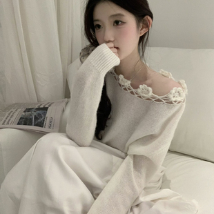 grapestone 葡萄籽-花淡色系可斜肩上衣保暖毛衣（含20羊毛）2600