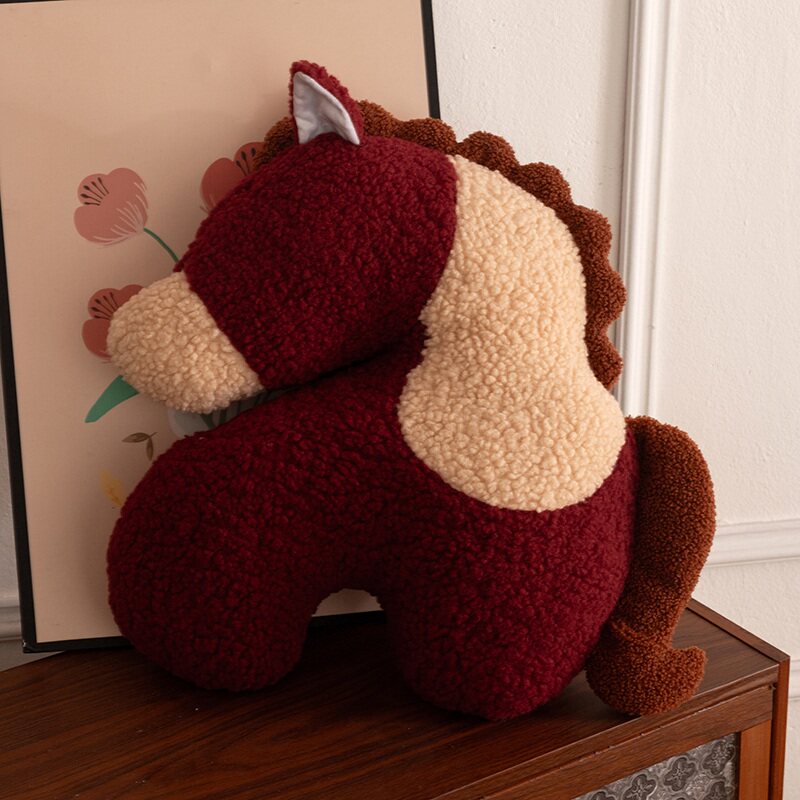 2026新年小马公仔生肖玩偶毛绒抱枕女生儿童礼物公司年会定制礼品