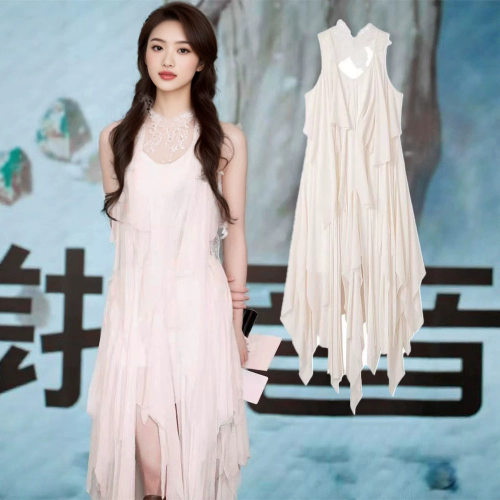 现货田曦薇同款纯欲仙女风白色无袖挂脖连衣裙女设计感不规则长裙
