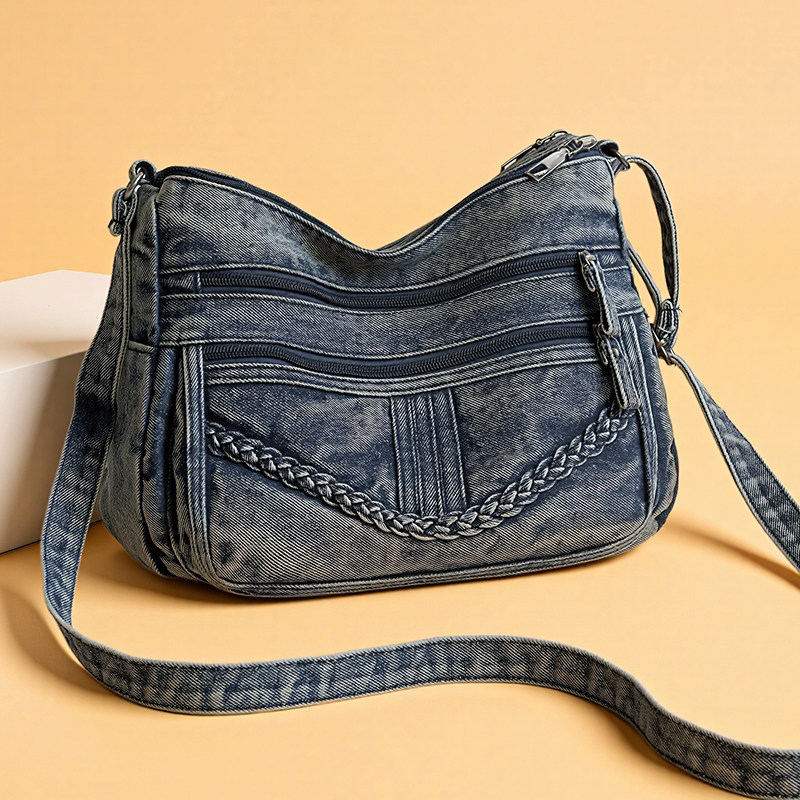 水洗牛仔布单肩斜挎包女新款复古风中年妈妈包大容量百搭小包包女