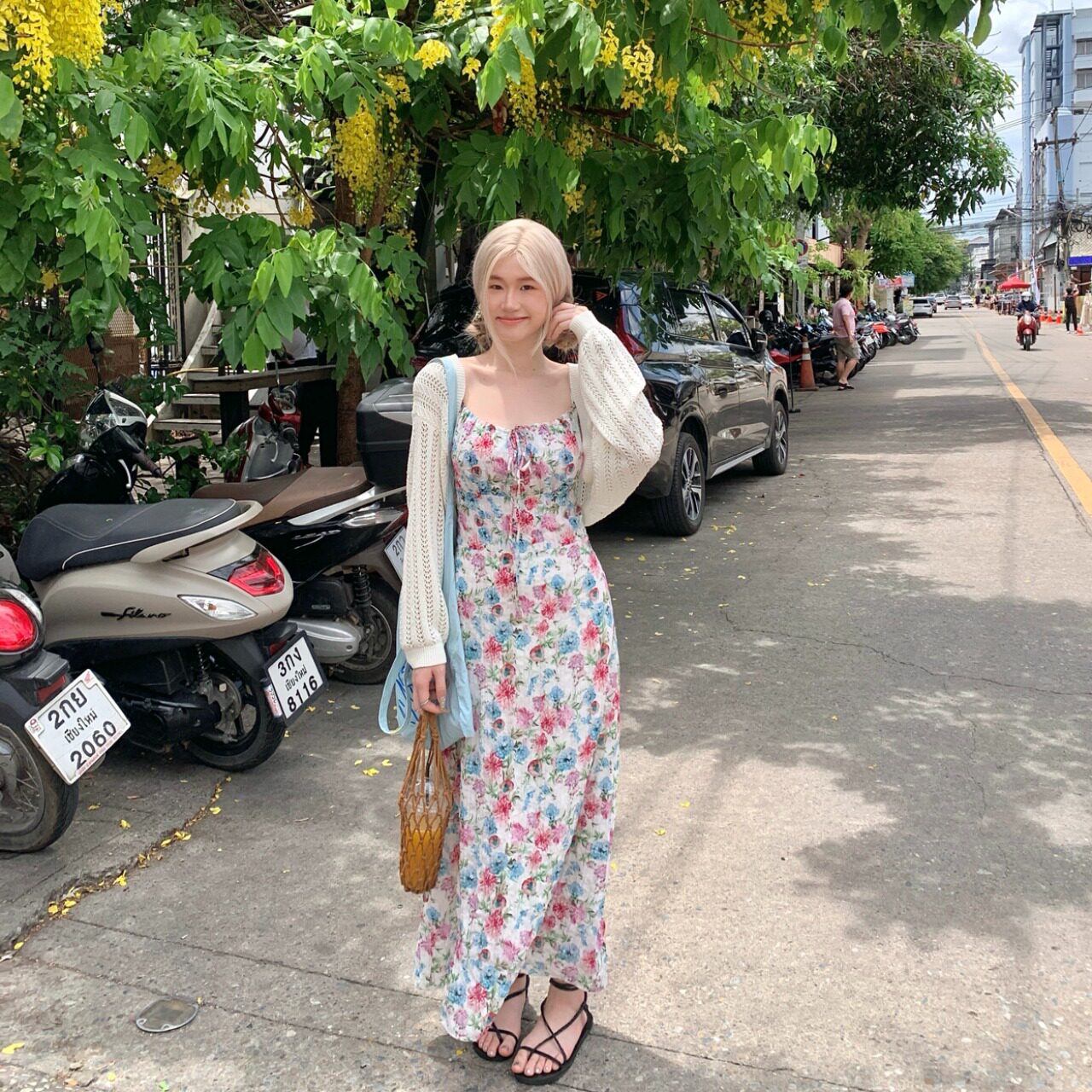 大码胖mm气质显瘦超淑女蔷薇花吊带连衣裙女夏新款旅游度假风长裙