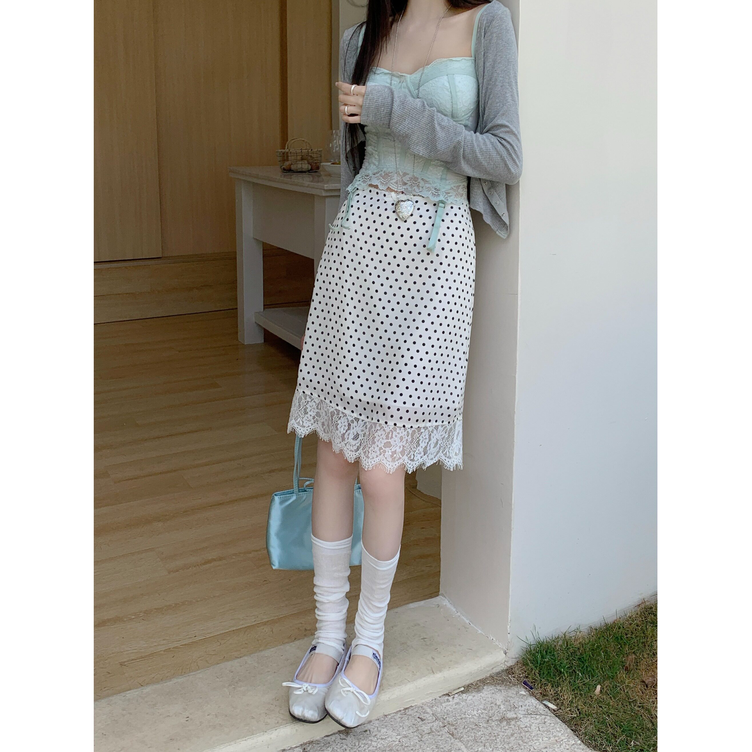 大码胖mm时尚蕾丝拼接波点半身裙女小个子高腰显瘦A字包臀短裙潮