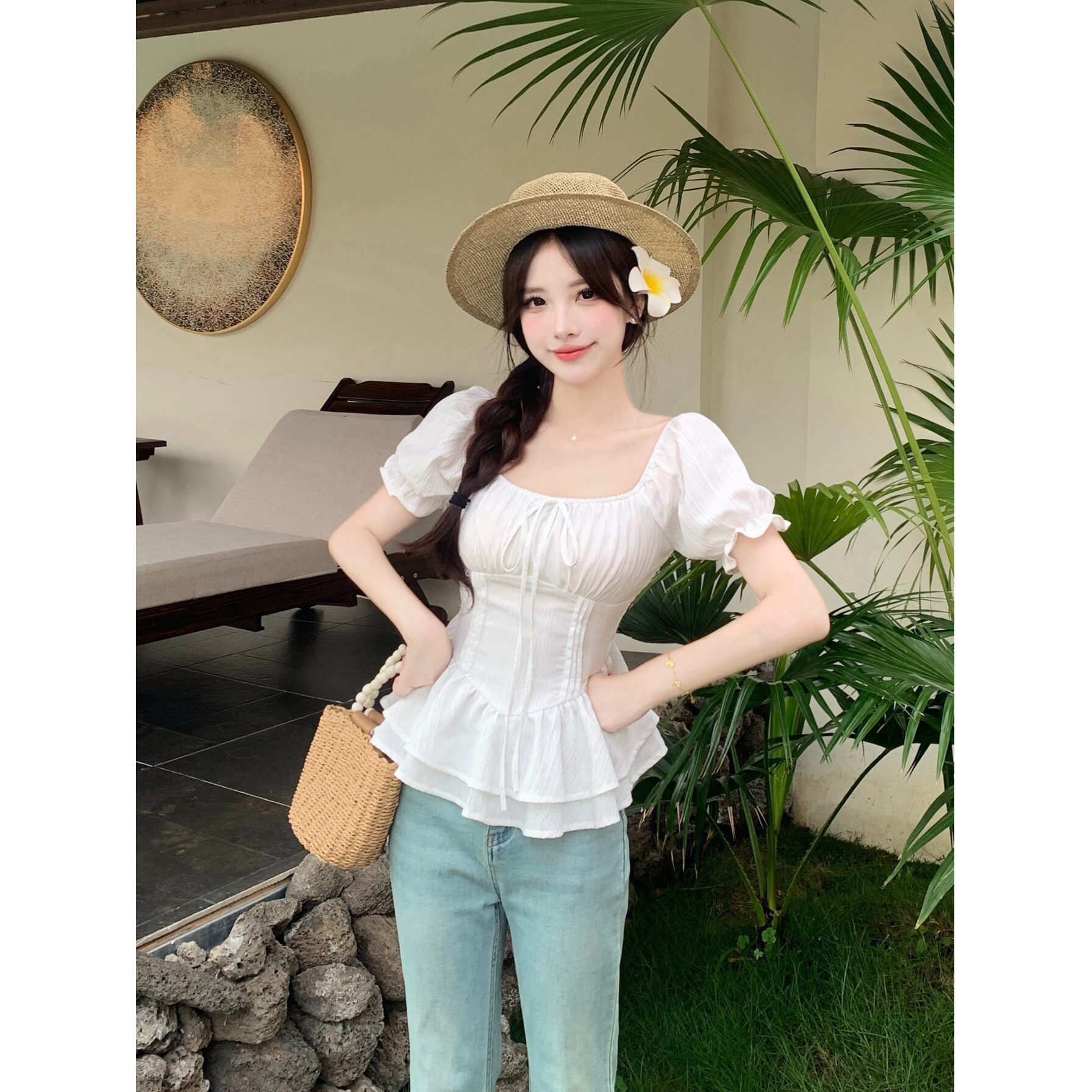 大码胖mm肌理感荷叶边下摆泡泡袖收腰衬衫女显瘦方领小衫好看上衣