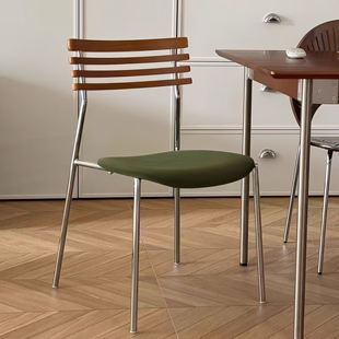 中古餐椅实木靠背餐桌椅设计师极简凳子侘寂风法式复古咖啡厅椅子