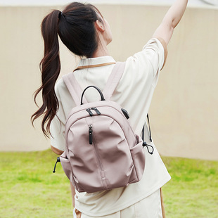 新款尼龙双肩包女背包大容量通勤上班背包旅游旅行高级感显贵包包