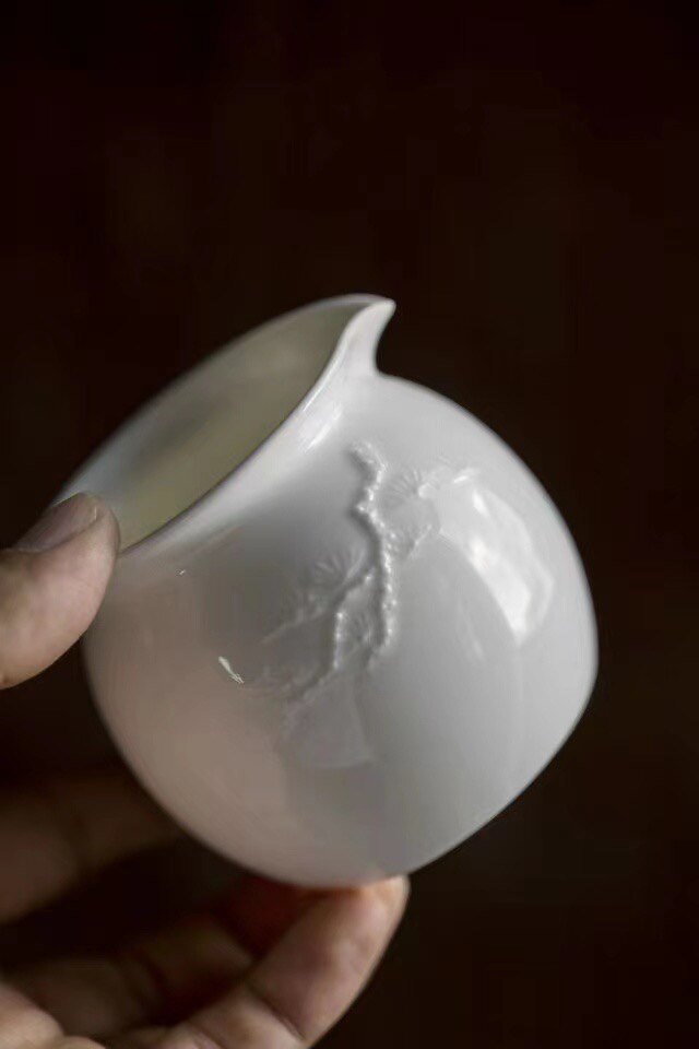 早期台湾正品敦睦窑玉瓷浮雕雕刻松竹梅公道咯林敦睦雕刻落款敦睦