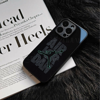 AJ飞人磁吸磨砂黑框玻璃手机壳适用苹果iphone17promax华为mate80proVIVOX200至尊NOVA14PRO荣耀X80I