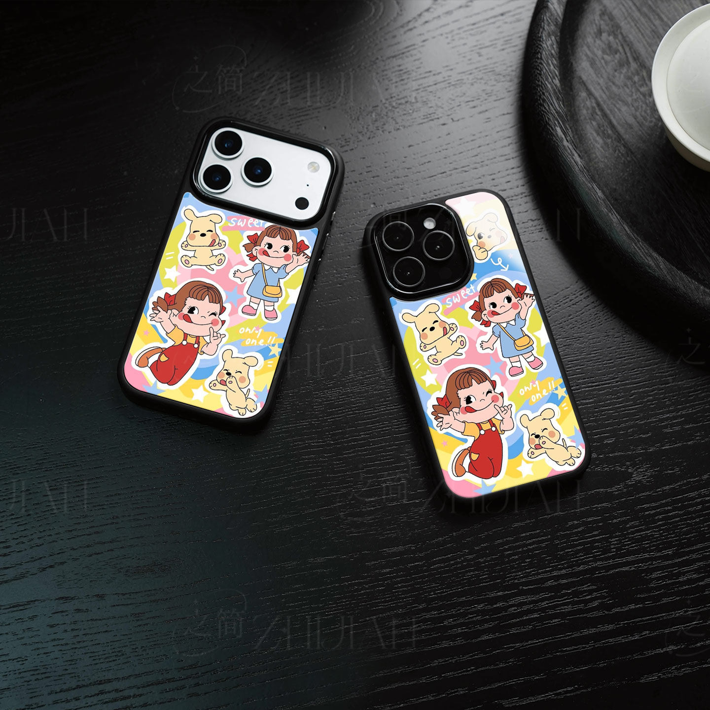不二家牛奶妹磁吸磨砂黑框电镀玻璃手机壳适用苹果iphone17promax华为荣耀60PRO红米K90MAXP60PROIQOONEO11