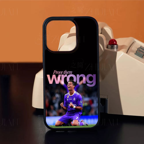 C罗皇马庆祝磁吸磨砂黑框电镀玻璃手机壳适用苹果iphone17promax华为VIVOS15EMATE50PRO荣耀90GT小米13ULTRA