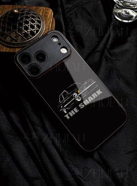 宝马鲨鱼车磁吸磨砂黑框玻璃手机壳适用苹果iphone17promax华为小米15至尊一加ACE5竞速版OPPORENO14PROMATE7