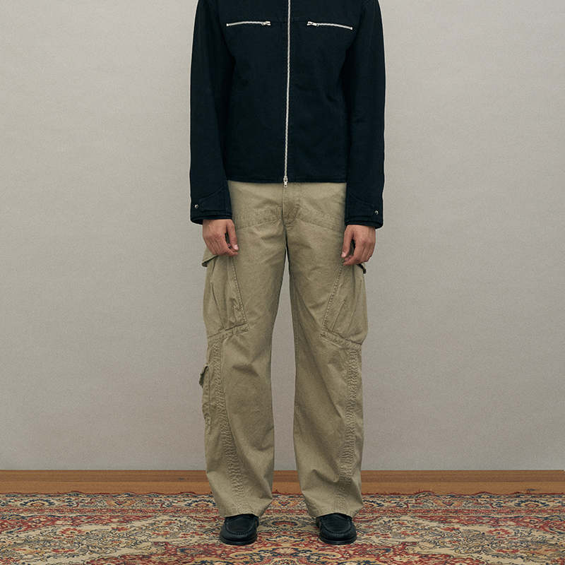 大口袋设计直筒水洗复古工装裤