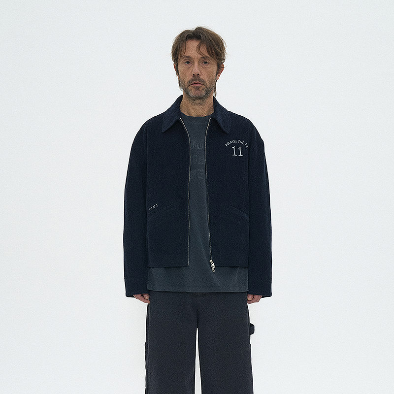 落肩灯芯绒双拉链字母刺绣夹克